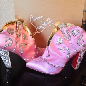 Christian Louboutin LassoDita,DitavonTeese cowgirl heels.Beyoncé texas hold ‘em.